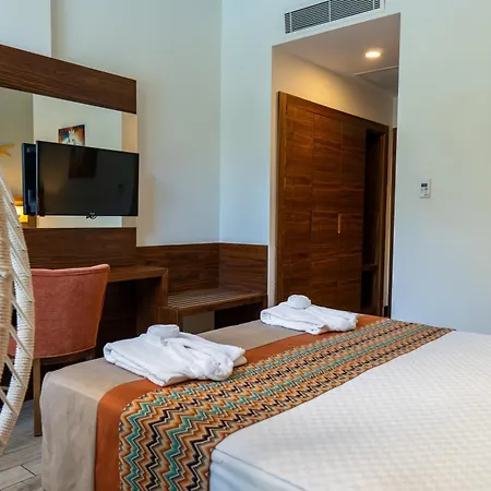 Resort Royal Palace 5*