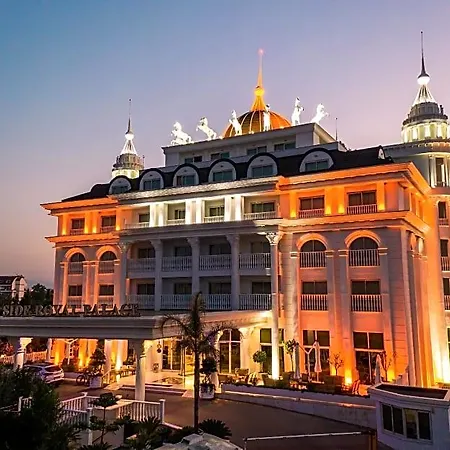 Station touristique Royal Palace 5*