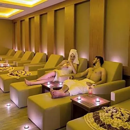 Feriested Royal Palace 5*