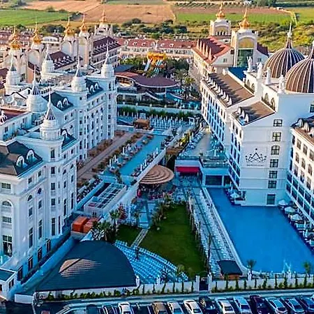 Royal Palace 5*