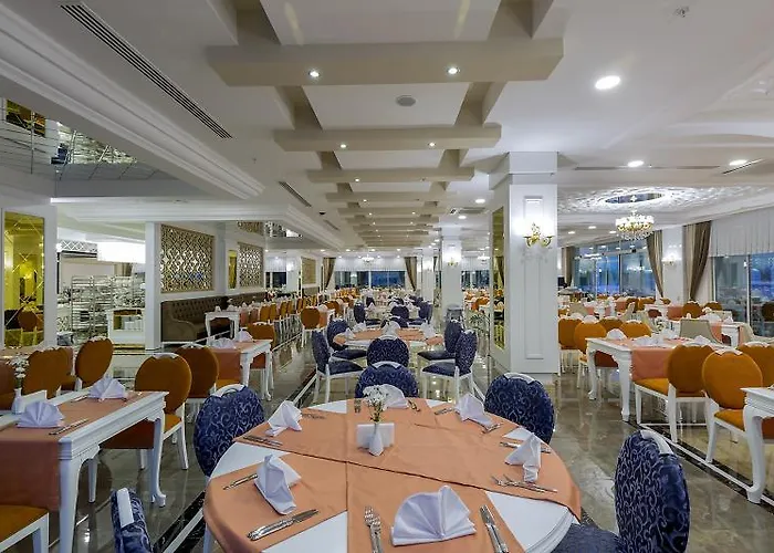 Complex Royal Palace 5*