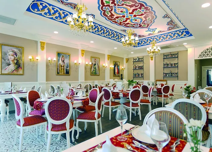 Royal Palace Complex 5*